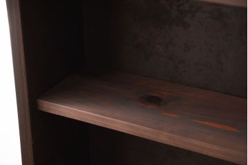 アンティーク家具　和製アンティーク　古い無垢材とブリキ板の壁掛けマス目収納棚(3)