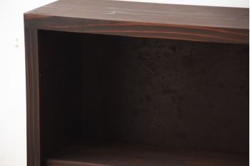 アンティーク家具　和製アンティーク　古い無垢材とブリキ板の壁掛けマス目収納棚(4)