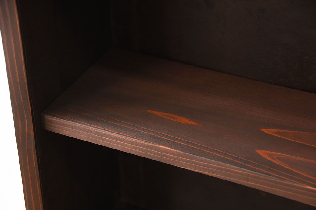 アンティーク家具　和製アンティーク　古い無垢材とブリキ板の壁掛けマス目収納棚(4)