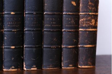 アンティーク雑貨　アンティーク　1899年古い洋書8冊セット(古書・アトリエ)