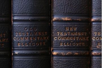 アンティーク雑貨　アンティーク　1899年古い洋書8冊セット(古書・アトリエ)