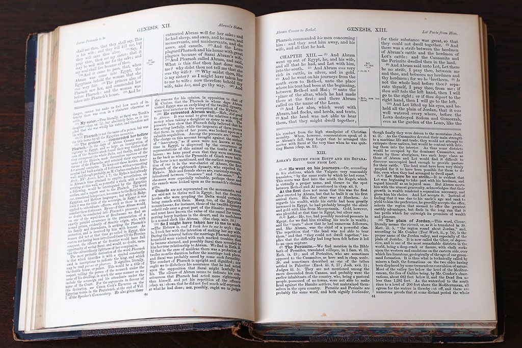 アンティーク雑貨　アンティーク　1899年古い洋書8冊セット(古書・アトリエ)