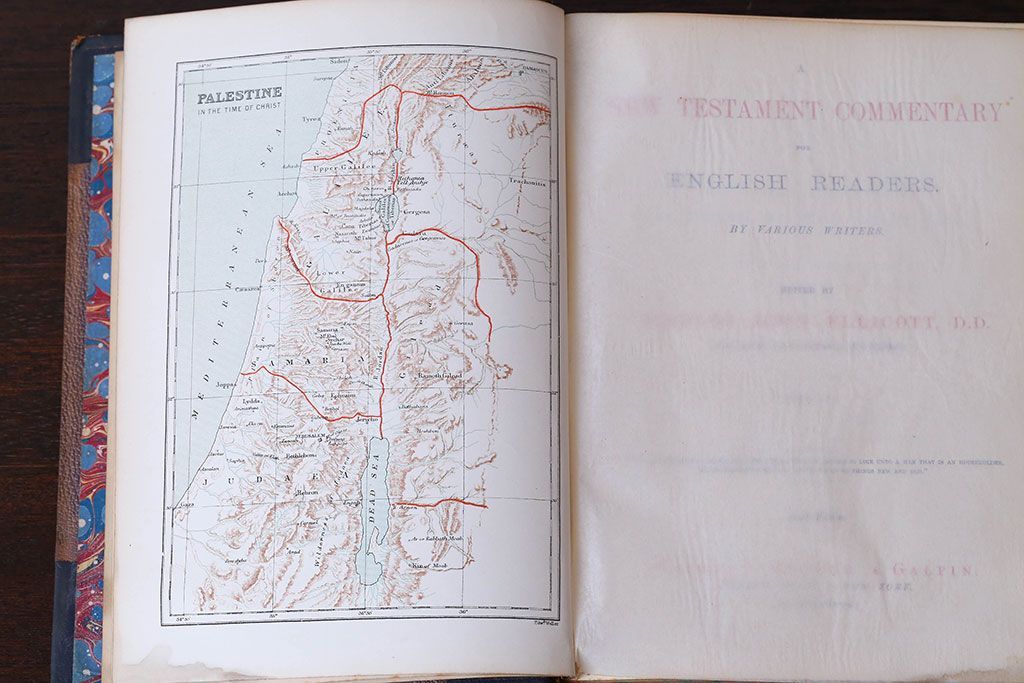 アンティーク雑貨　アンティーク　1899年古い洋書8冊セット(古書・アトリエ)