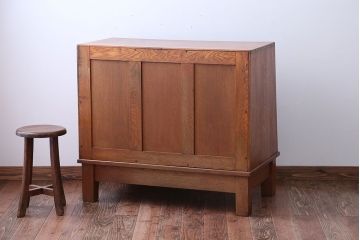 レトロ家具　昭和レトロ　ネームプレート付き!古い木製の脚付きドロワー(引き出し)