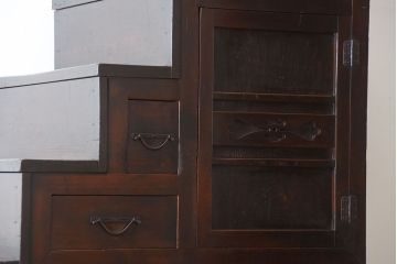 アンティーク家具　古民具・骨董　古い和製アンティーク階段箪笥