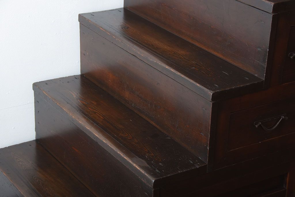 アンティーク家具　古民具・骨董　古い和製アンティーク階段箪笥