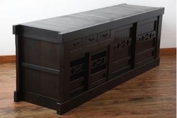 アンティーク家具　古民具・骨董　古い水屋箪笥ローボード(リビングボード、テレビボード、テレビ台、キャビネット、収納棚)(1)