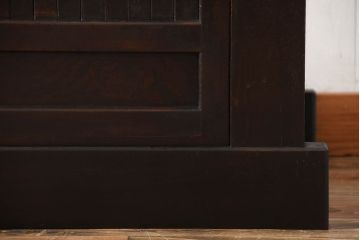 アンティーク家具　古民具・骨董　古い水屋箪笥ローボード(リビングボード、テレビボード、テレビ台、キャビネット、収納棚)(1)