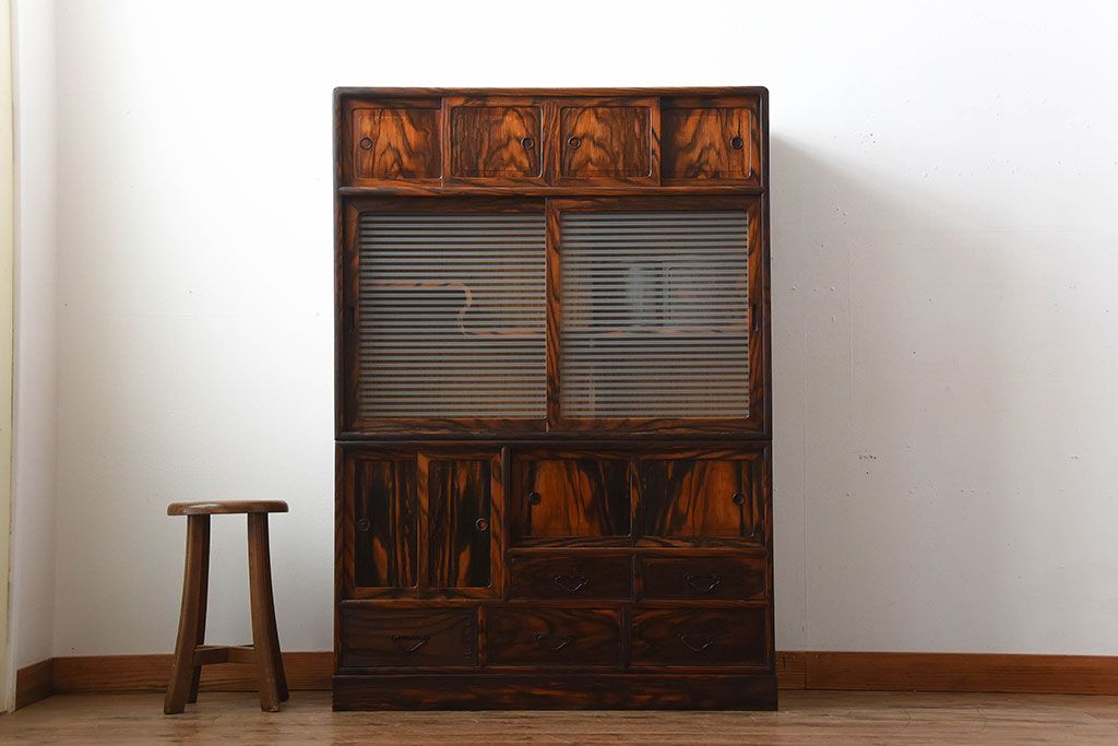 アンティーク家具　古民具・骨董　前面黒柿材!アンティークの高級重ね茶箪笥