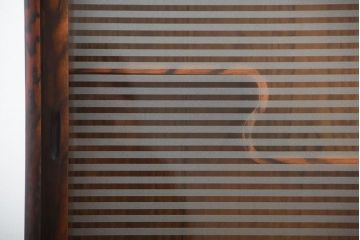 アンティーク家具　古民具・骨董　前面黒柿材!アンティークの高級重ね茶箪笥