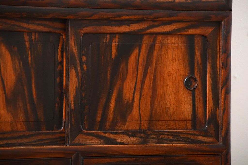 アンティーク家具　古民具・骨董　前面黒柿材!アンティークの高級重ね茶箪笥