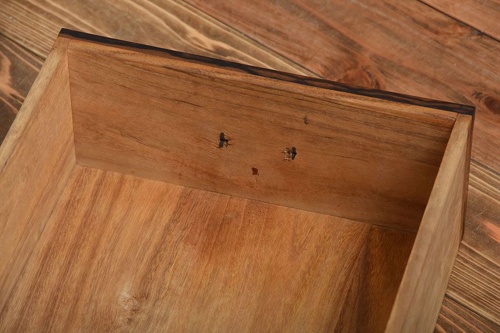 アンティーク家具　古民具・骨董　前面黒柿材!アンティークの高級重ね茶箪笥