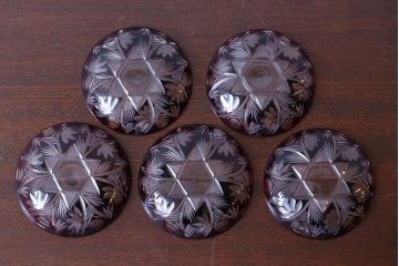 アンティーク雑貨　大正〜昭和初期・赤切子ガラス皿6枚セット(氷コップ)