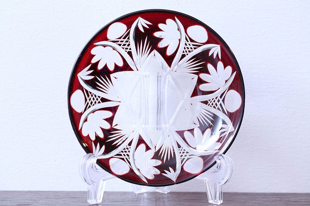 アンティーク雑貨　大正〜昭和初期・赤切子ガラス皿6枚セット(氷コップ)