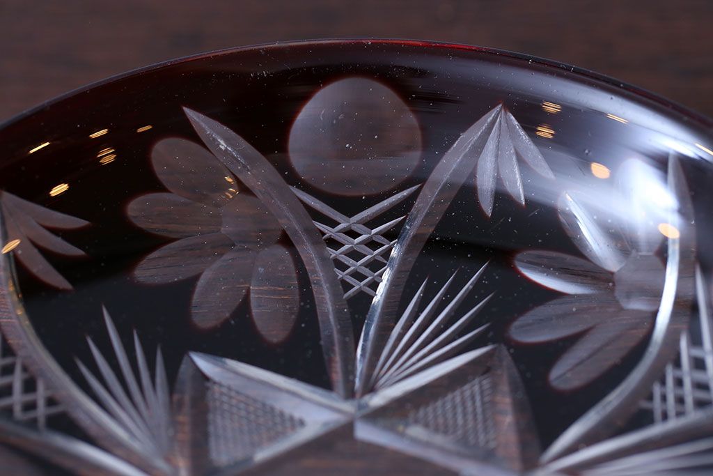 アンティーク雑貨　大正〜昭和初期・赤切子ガラス皿6枚セット(氷コップ)