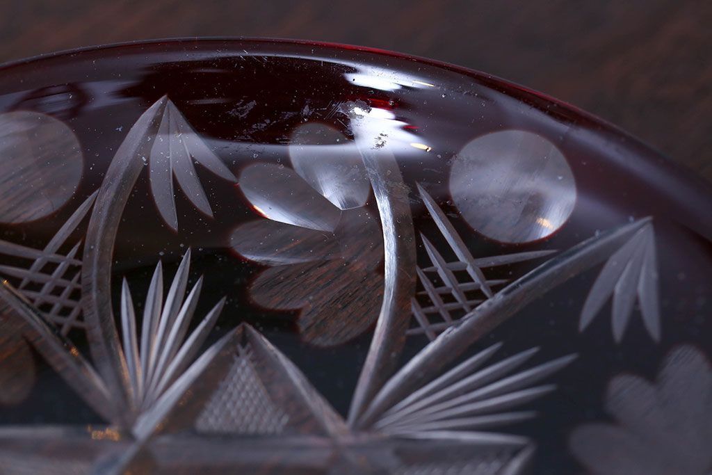 アンティーク雑貨　大正〜昭和初期・赤切子ガラス皿6枚セット(氷コップ)