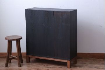 アンティーク家具　アンティークペイント　ネームプレート付き17杯ドロワー(引き出し・チェスト)