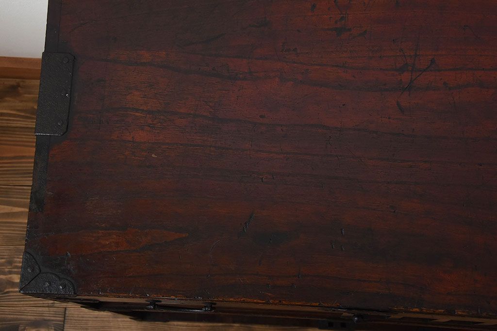 アンティーク家具　古民具・骨董　江戸時代　木の質感が味わい深い小箪笥