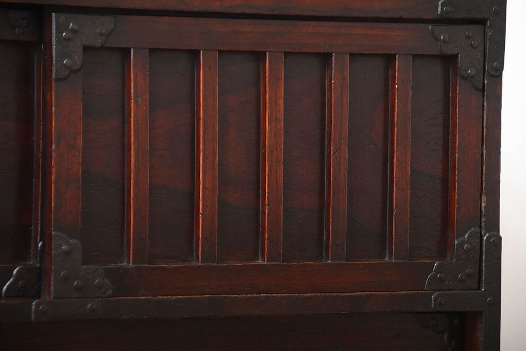 アンティーク家具　古民具・骨董　江戸時代　木の質感が味わい深い小箪笥