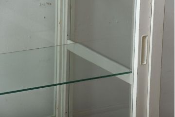 アンティーク家具　アンティークペイント　脚付き!小ぶりなガラスケース