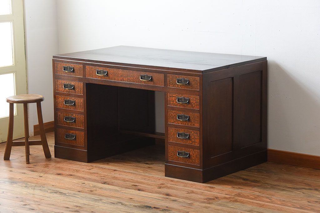 アンティーク家具　和製アンティーク　高級品!古いナラ材の両袖机(デスク)