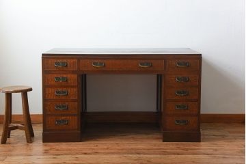 アンティーク家具　和製アンティーク　高級品!古いナラ材の両袖机(デスク)