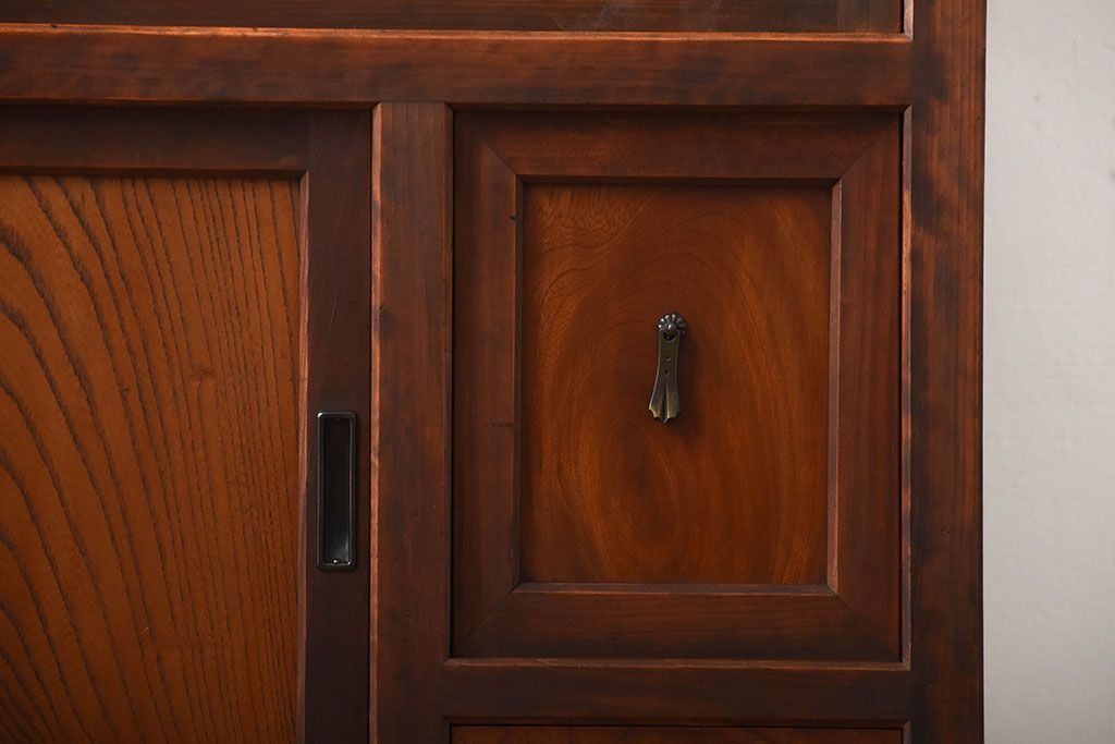 古民具・骨董　美品!上品なアンティーク重ね水屋箪笥