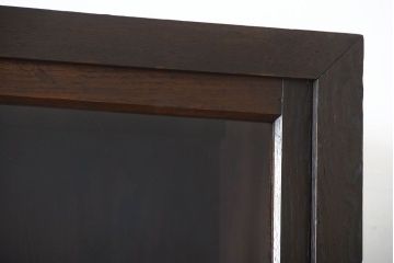 アンティーク家具　和製アンティーク　前面栗材!モールガラス入りの脚付きアンティーク重ね収納棚