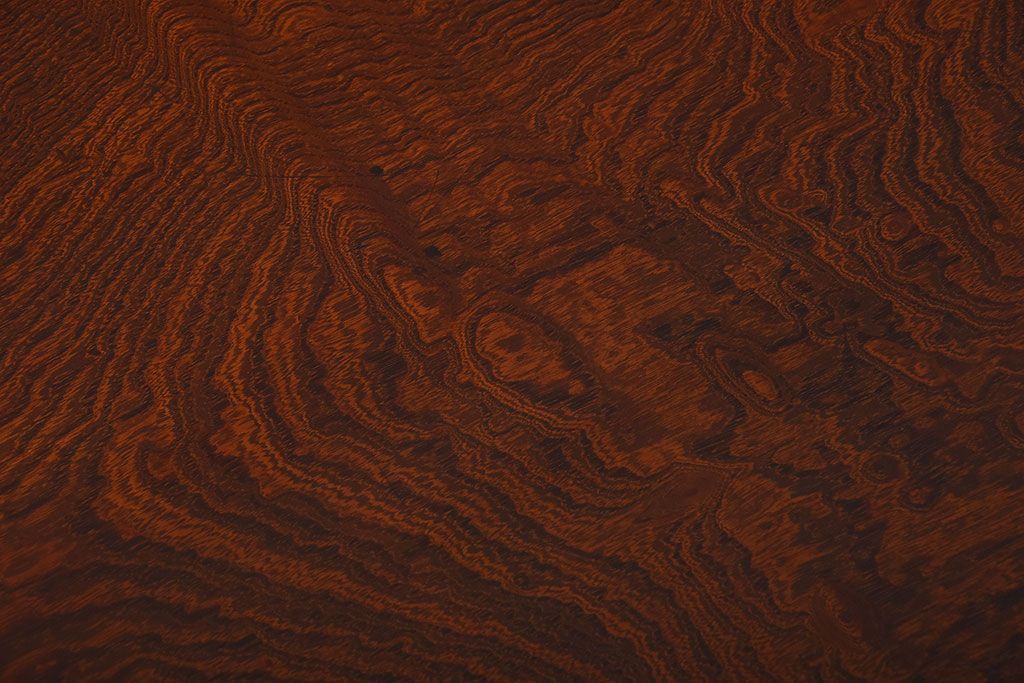 アンティーク家具　古民具・骨董　総欅材!天板の杢目が素晴らしいアンティーク最高級座卓