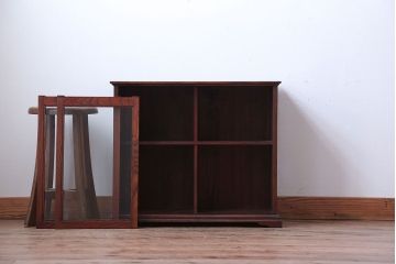 アンティーク家具　古民具・骨董　古い栓材の小ぶりな高級アンティーク収納棚(1)