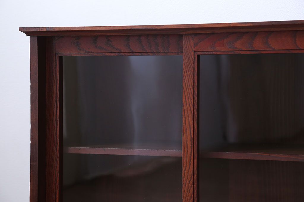 アンティーク家具　古民具・骨董　古い栓材の小ぶりな高級アンティーク収納棚(1)