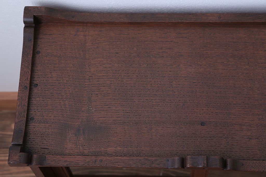 アンティーク家具　古民具・骨董　古い栓材の小ぶりな高級アンティーク収納棚(2)