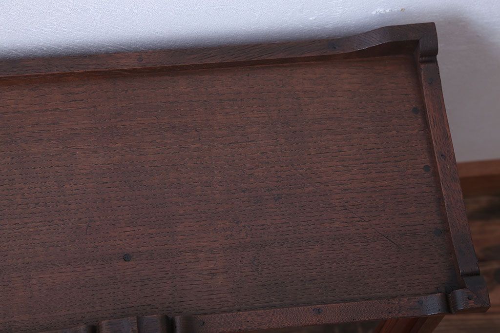 アンティーク家具　古民具・骨董　古い栓材の小ぶりな高級アンティーク収納棚(2)