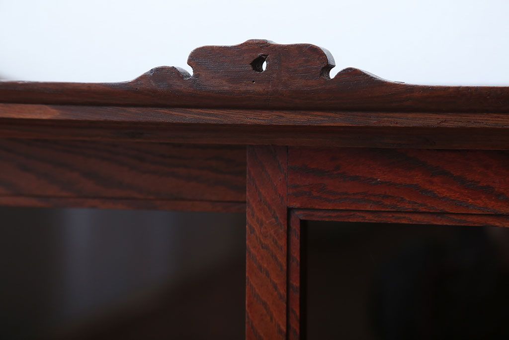 アンティーク家具　古民具・骨董　古い栓材の小ぶりな高級アンティーク収納棚(2)