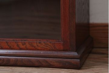 アンティーク家具　古民具・骨董　古い栓材の小ぶりな高級アンティーク収納棚(2)