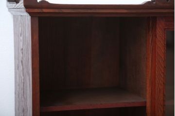アンティーク家具　古民具・骨董　古い栓材の小ぶりな高級アンティーク収納棚(2)