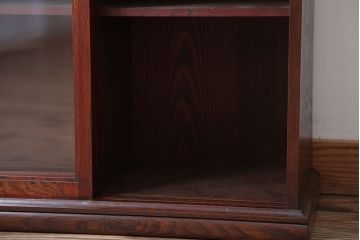 アンティーク家具　古民具・骨董　古い栓材の小ぶりな高級アンティーク収納棚(2)