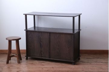 アンティーク家具　古民具・骨董　高級品!古い栗材の和風な引き戸付き飾り棚