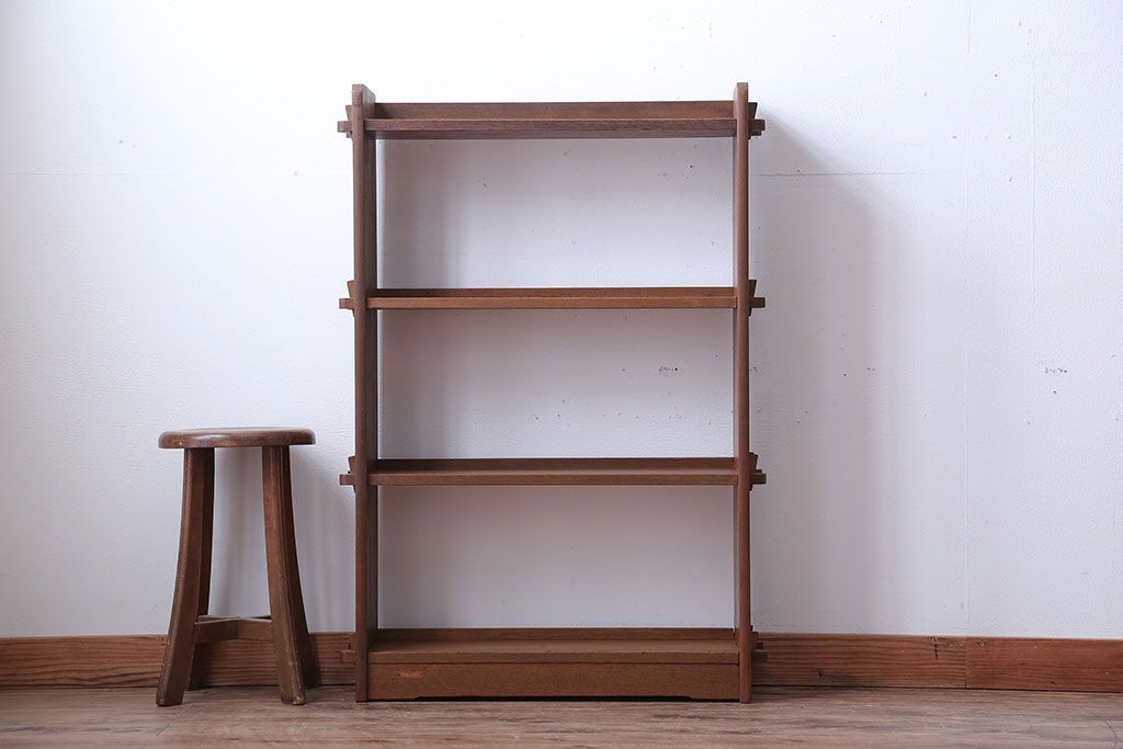 レトロ家具　昭和レトロ　シンプルでおしゃれな楔(くさび)式本棚