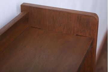 レトロ家具　昭和レトロ　シンプルでおしゃれな楔(くさび)式本棚