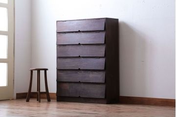 アンティーク家具　アンティーク　古い木製のパタパタ収納棚(下駄箱)