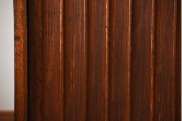 アンティーク家具　和製アンティーク　古い木の縦桟4枚引き戸ローボード