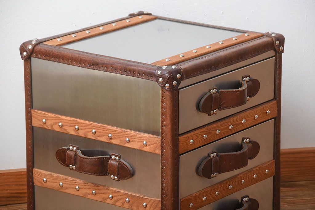 アンティーク家具　イギリス製　HALO(ハロー)のSTONYHURST SMALL LAMP TABLE(ストニーハースト スモールランプテーブル)