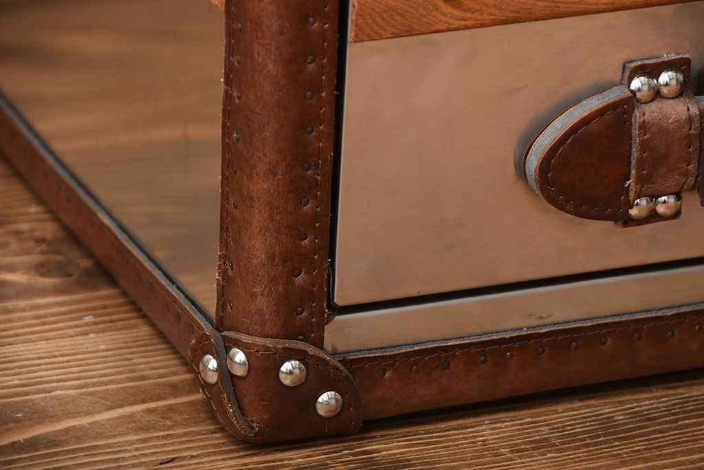 アンティーク家具　イギリス製　HALO(ハロー)のSTONYHURST SMALL LAMP TABLE(ストニーハースト スモールランプテーブル)