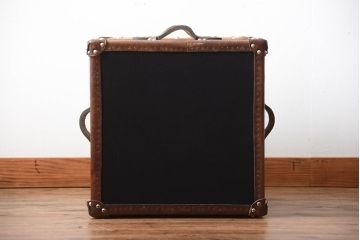 アンティーク家具　イギリス製　HALO(ハロー)のSTONYHURST SMALL LAMP TABLE(ストニーハースト スモールランプテーブル)