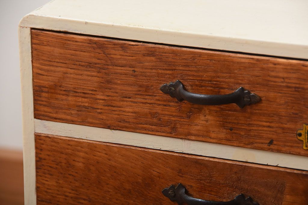 アンティーク家具　イギリス製　HALO(ハロー)のSTONYHURST SMALL LAMP TABLE(ストニーハースト スモールランプテーブル)