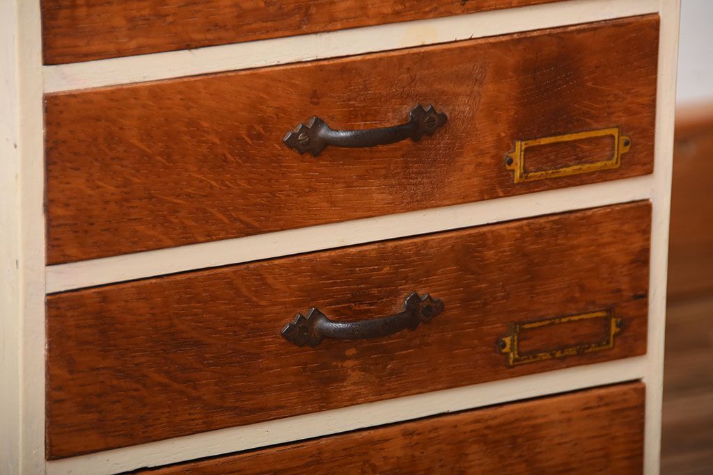 アンティーク家具　イギリス製　HALO(ハロー)のSTONYHURST SMALL LAMP TABLE(ストニーハースト スモールランプテーブル)