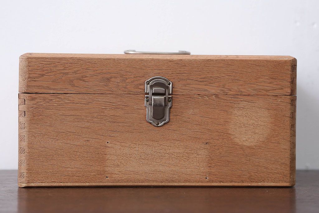 アンティーク雑貨　昭和レトロ　ナラ材の小さなアンティーク木箱