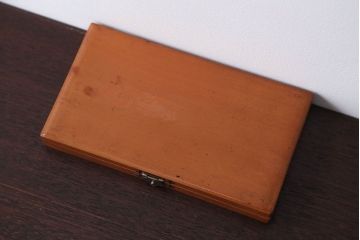 アンティーク雑貨　昭和レトロ　古い木のとっても小さな木箱(筆箱)