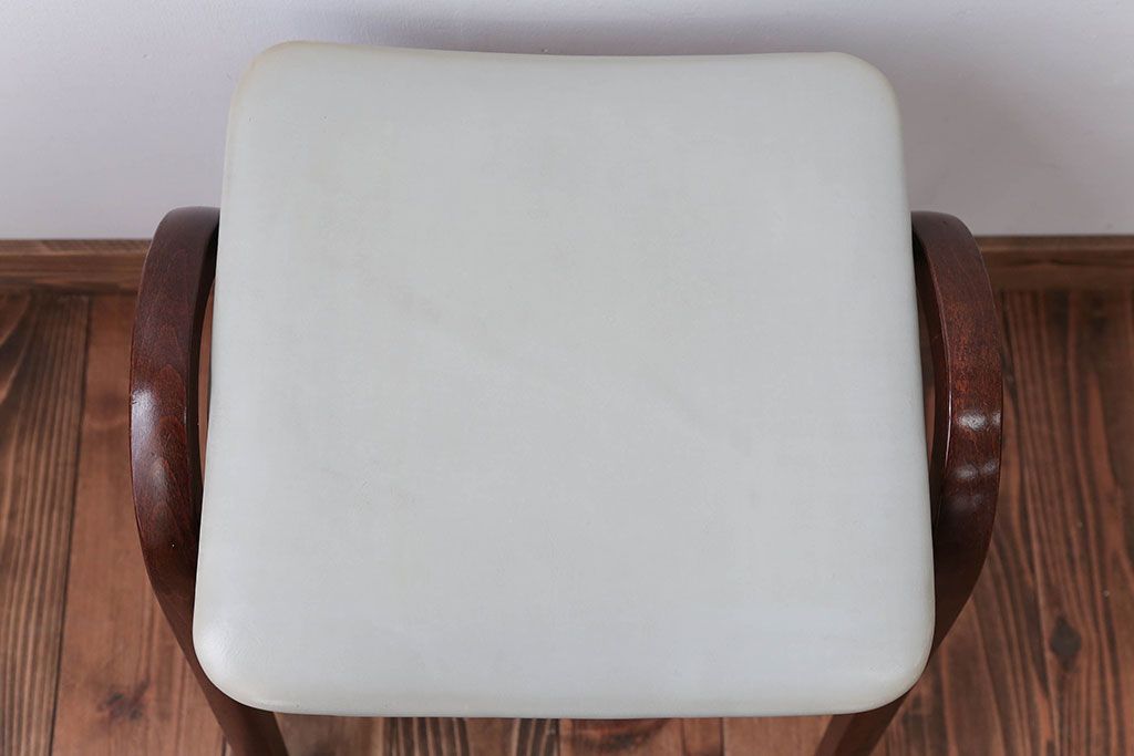 中古　秋田木工のおしゃれな曲げ木スツール(スタッキングスツール)(1)